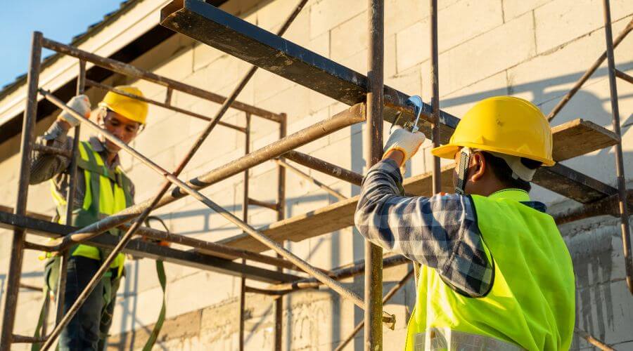 Professional residential roofers in Tucson, AZ